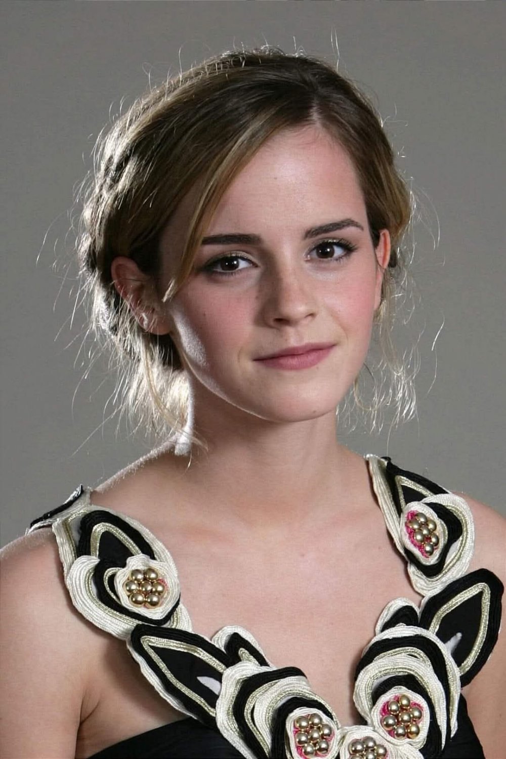 XUTXnOmv Emma Watson 08.jpg